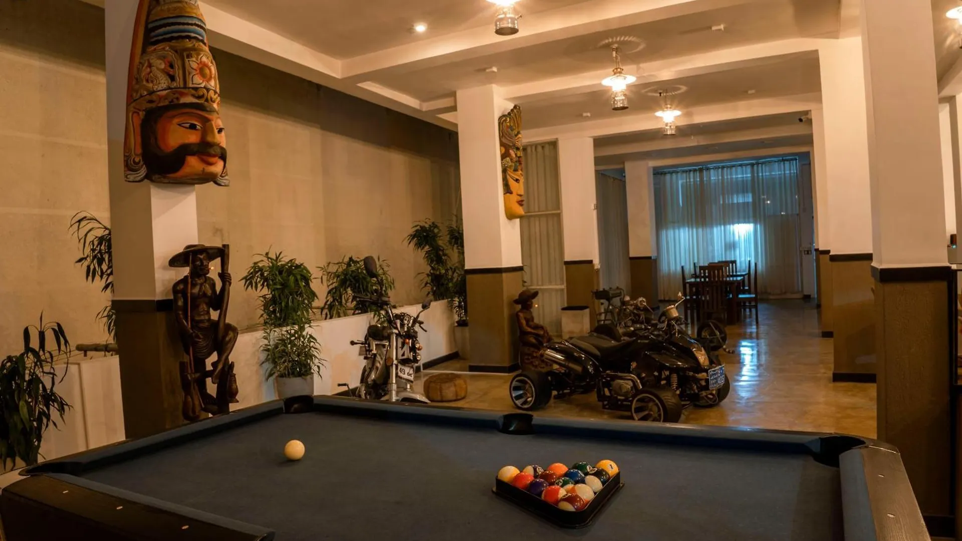 Hotel Rivora Gallery Kandy