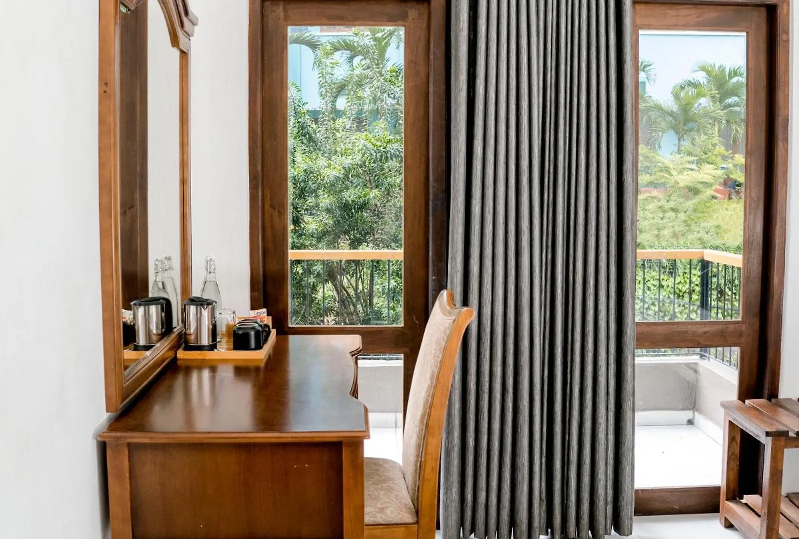 Hotel Rivora Gallery Kandy