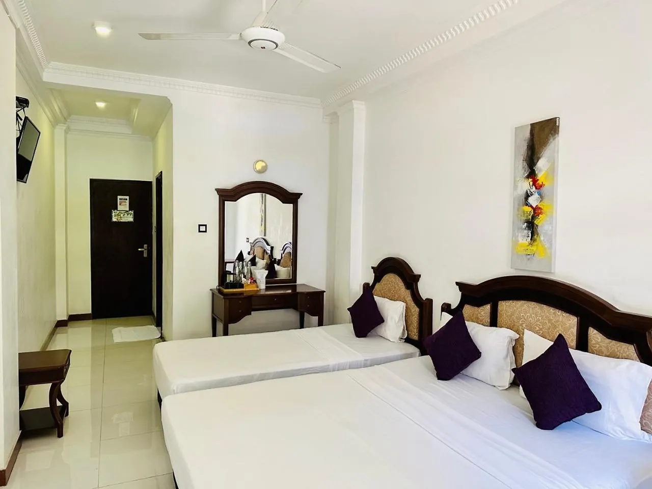 Rivora Gallery Kandy
