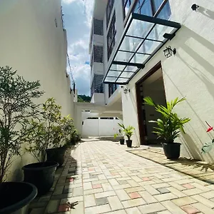 Hotel Aurelia, Kandy