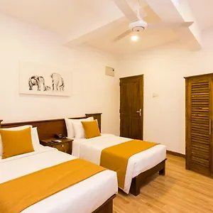 Hotel 360 View, Kandy
